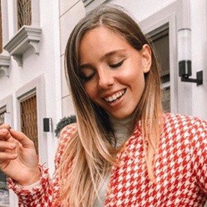 Irem Akdemir, 32 (YouTube Star)