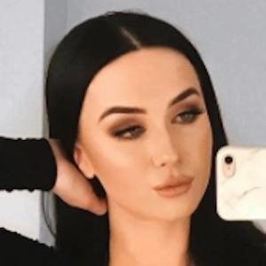 Irina Olsen, 38 (Star di YouTube)