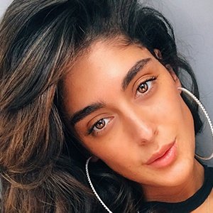 Irma Irma, 32 (Instagram Star)