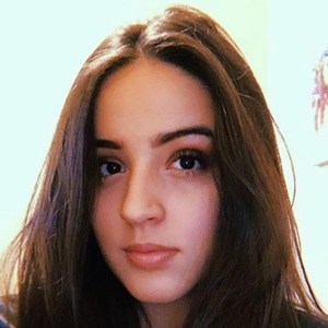Isa Camargo image 4