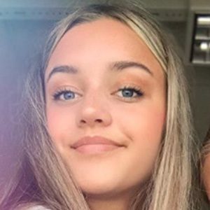 Isa Isanina, 21 (TikTok Star)