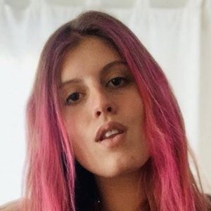 Isa Salinas image 4