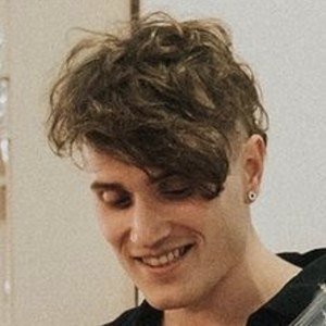 Isaac Anderson, 30 (Guitarist)