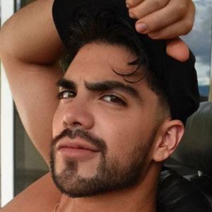 Isaac Carvajal, 38 (Instagram明星)