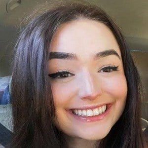 Isabel Casey image 3