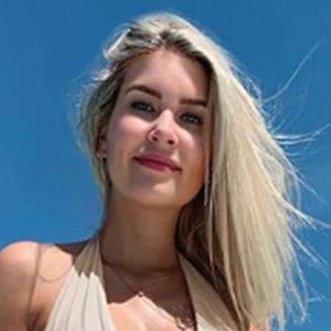 Isabel Jaime, 32 (Blogger)