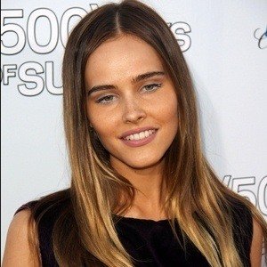Isabel Lucas image 5