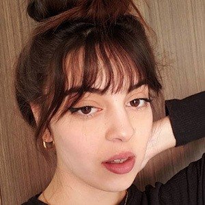 Isabel Petit image 3