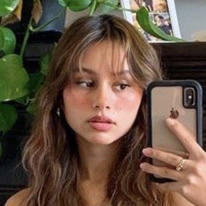 Isabela Sarabia, 24 (Instagram明星)