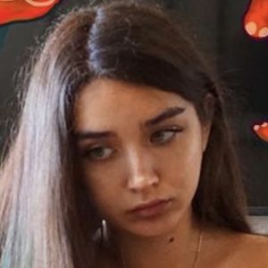 Isabella Addison image 7