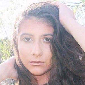 Isabella Diakomanolis image 4
