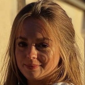 Isabella Hammond, 25 (家庭成員)