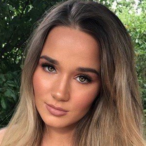 Isabelle Clarke (Instagram Star) - Age, Birthday, Bio, Facts, Family ...