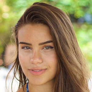 Isadora Coelho Moreira Pereira, 22 (TikTok明星)