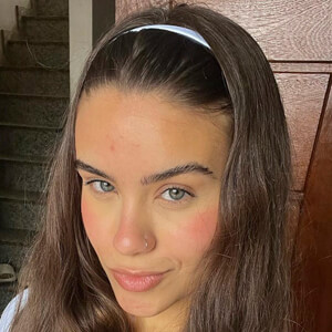 Isadora Coelho Moreira Pereira, 22 (TikTok Star)
