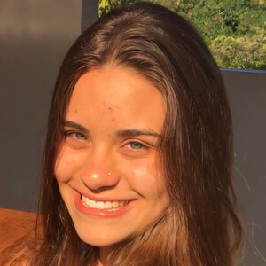 Isadora Coelho Moreira Pereira, 22 (TikTok Star)