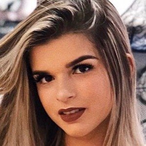 Isadora Senna, 29 (Instagram明星)