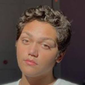 Isaiah Carbone image 7