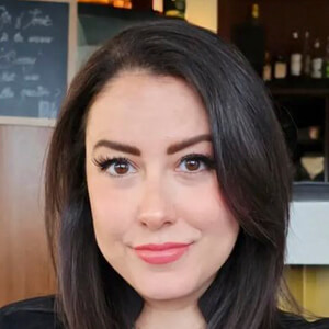 Işıl Işık image 16