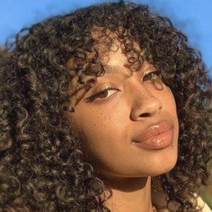 Islandkiss, 22 (TikTok Star)