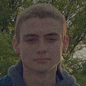 Isslender, 22 (TikTok明星)