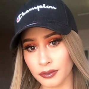 Itati Lopez, 25 (YouTube明星)