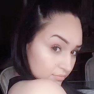 ItsCari, 30 (TikTok Star)