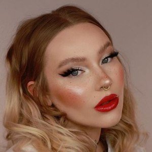 ItsLikelyMakeup image 4
