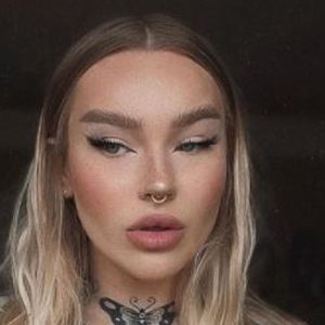 ItsLikelyMakeup image 5