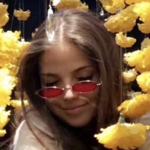 itsRachelHarris image 2