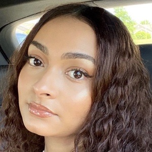 ItsRissa, 26 (Estrella de YouTube)