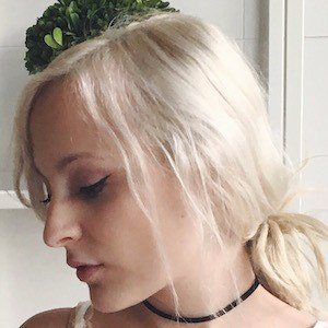 Ittybittyannie image 3