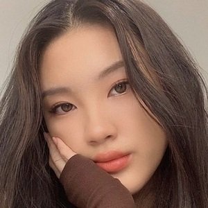 Ivy Li image 4