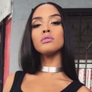 Izabela Guedes, 35 (Modell)