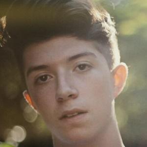 Jack Avery, 26 (流行歌手)