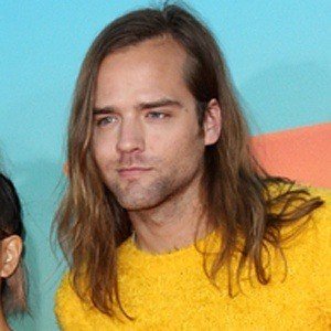 Jack Lawless, 36 (鼓手)