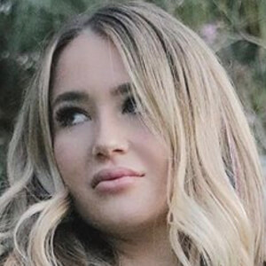 Jackie Gansky, 30 (TikTok Star)