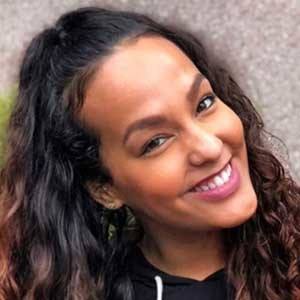 Jackie Iadonisi, 34 (TV Show-Gastgeber)