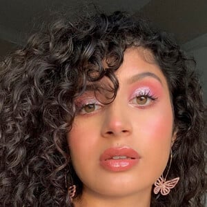 Jackie La Bonita, 25 (TikTok Star)