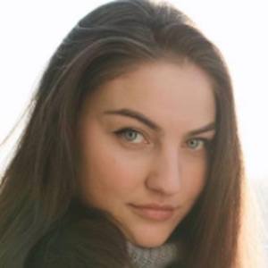 Jaclyn Forbes image 4