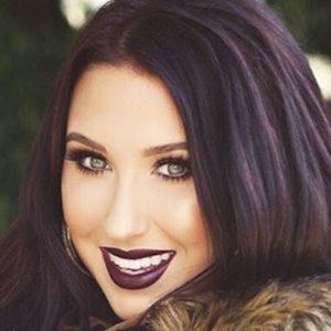 Jaclyn Hill, 35 (YouTuber)
