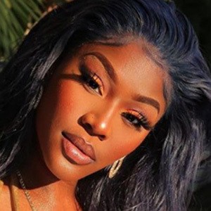 Jadah Blue image 3