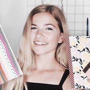 Jade Anna Van Vliet, 21 (YouTube Star)