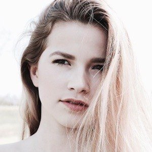 Jade Anna Van Vliet, 21 (YouTube-ster)