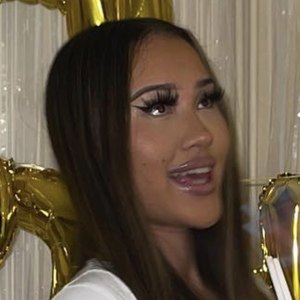 Jade Carmel Whiting, 22 (Entrepreneur)