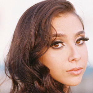 Jade Syrett image 13