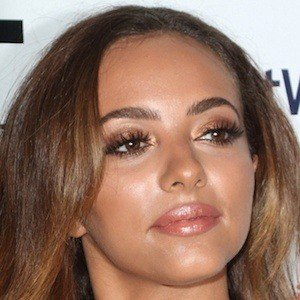 Jade Thirlwall, 32 (Cantante Pop)