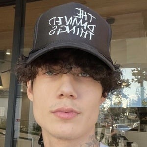 Jaden Hossler, 24 (TikTok明星)