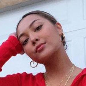 Jadyn Hernandez image 8