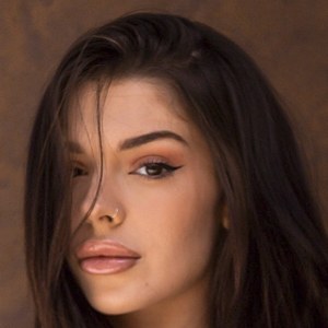 Jahan Tea, 26 (YouTube Star)